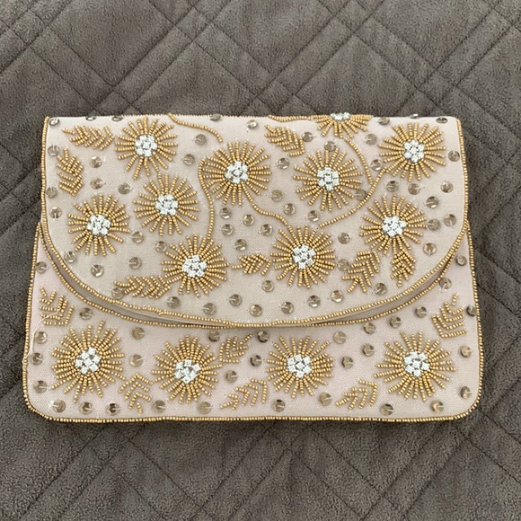 La Regale NWT Rhinestone/Beaded Clutch - Picture 4 of 12